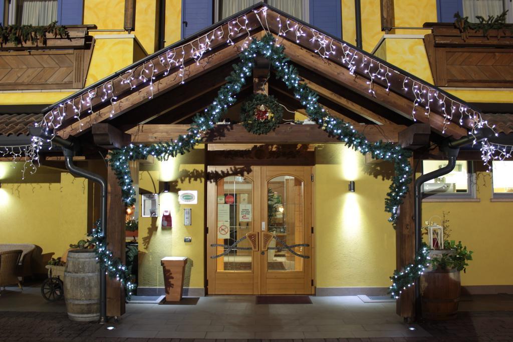 Hotel Garni La Vigna - Adult Friendly Сан-Микеле-аль-Адидже Экстерьер фото
