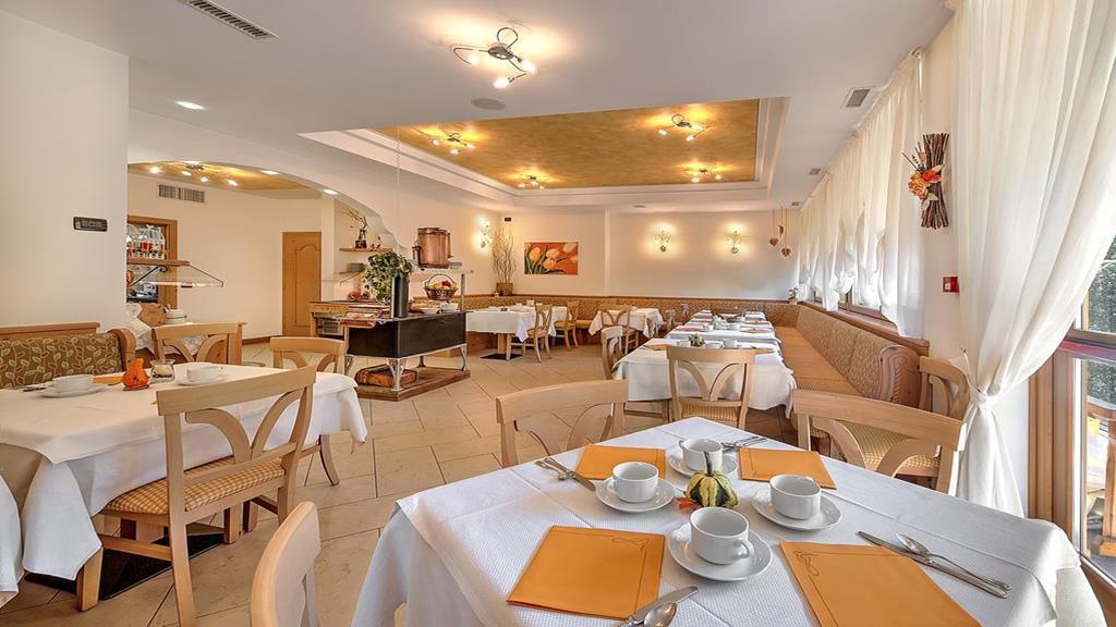 Hotel Garni La Vigna - Adult Friendly Сан-Микеле-аль-Адидже Экстерьер фото
